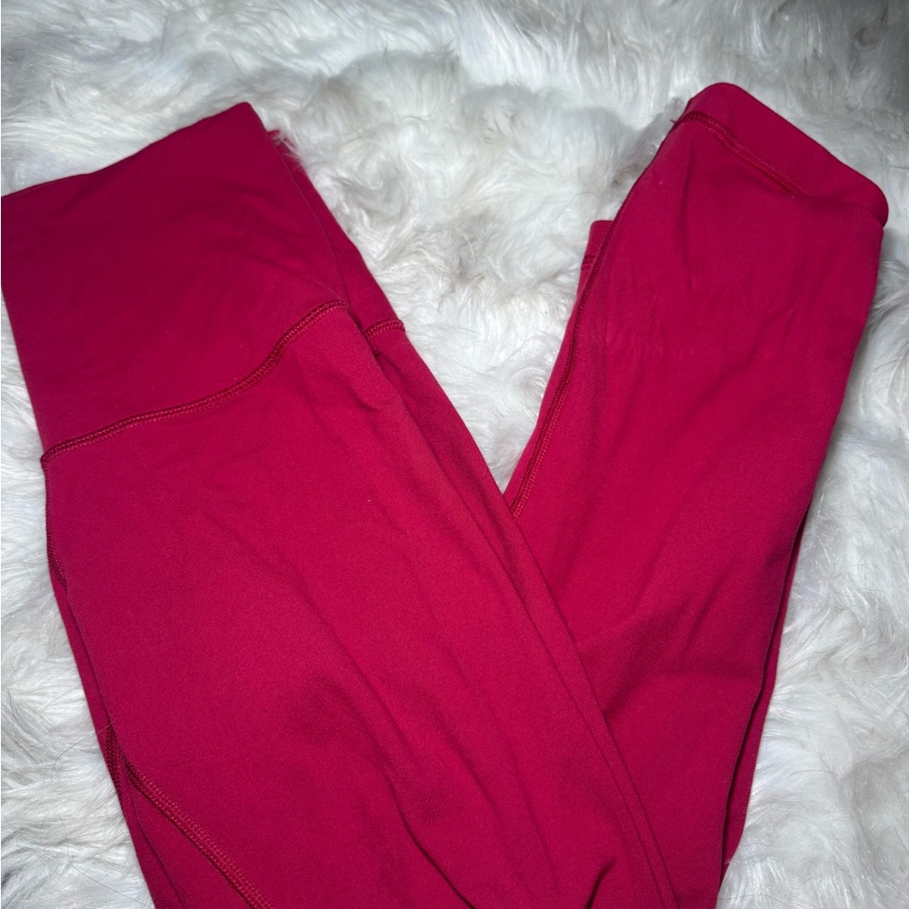 Lululemon Cropped Magenta Leggings